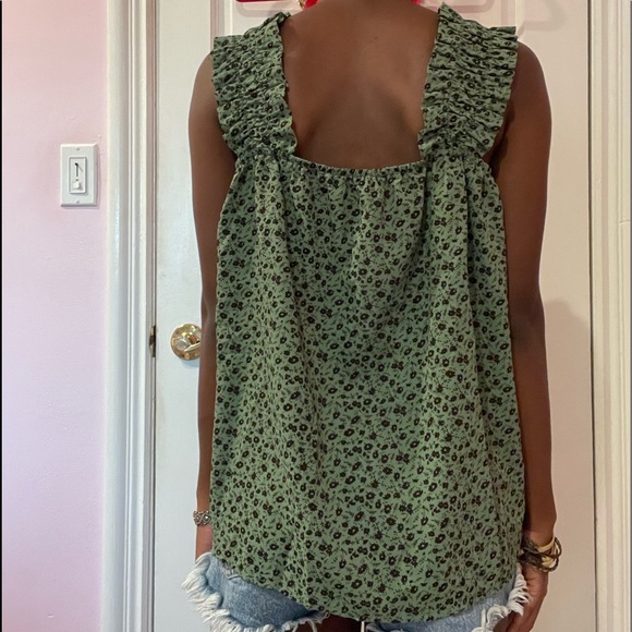 Boho floral tank top with shirred straps - Picture 6 of 6